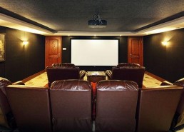 国产家庭影院,国产家庭影院一站式体验指南